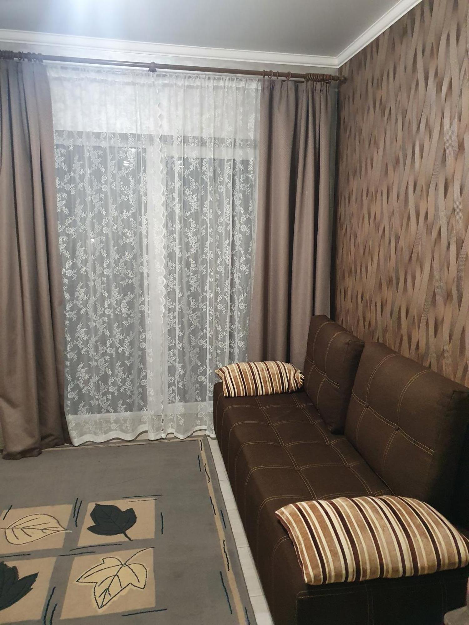 Lutsk, Double-Room Apartments מראה חיצוני תמונה